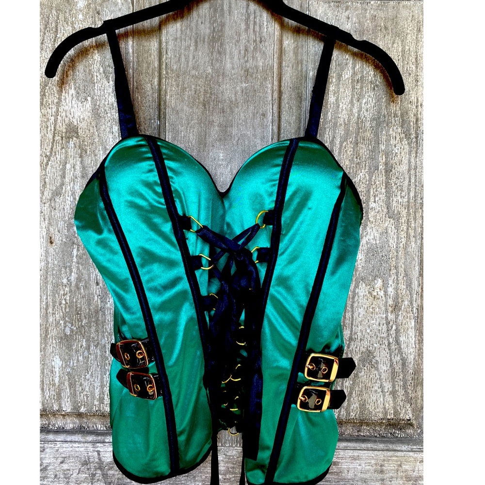 Hot Topic Corset